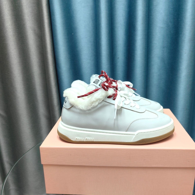 Miu Miu Casual Shoes